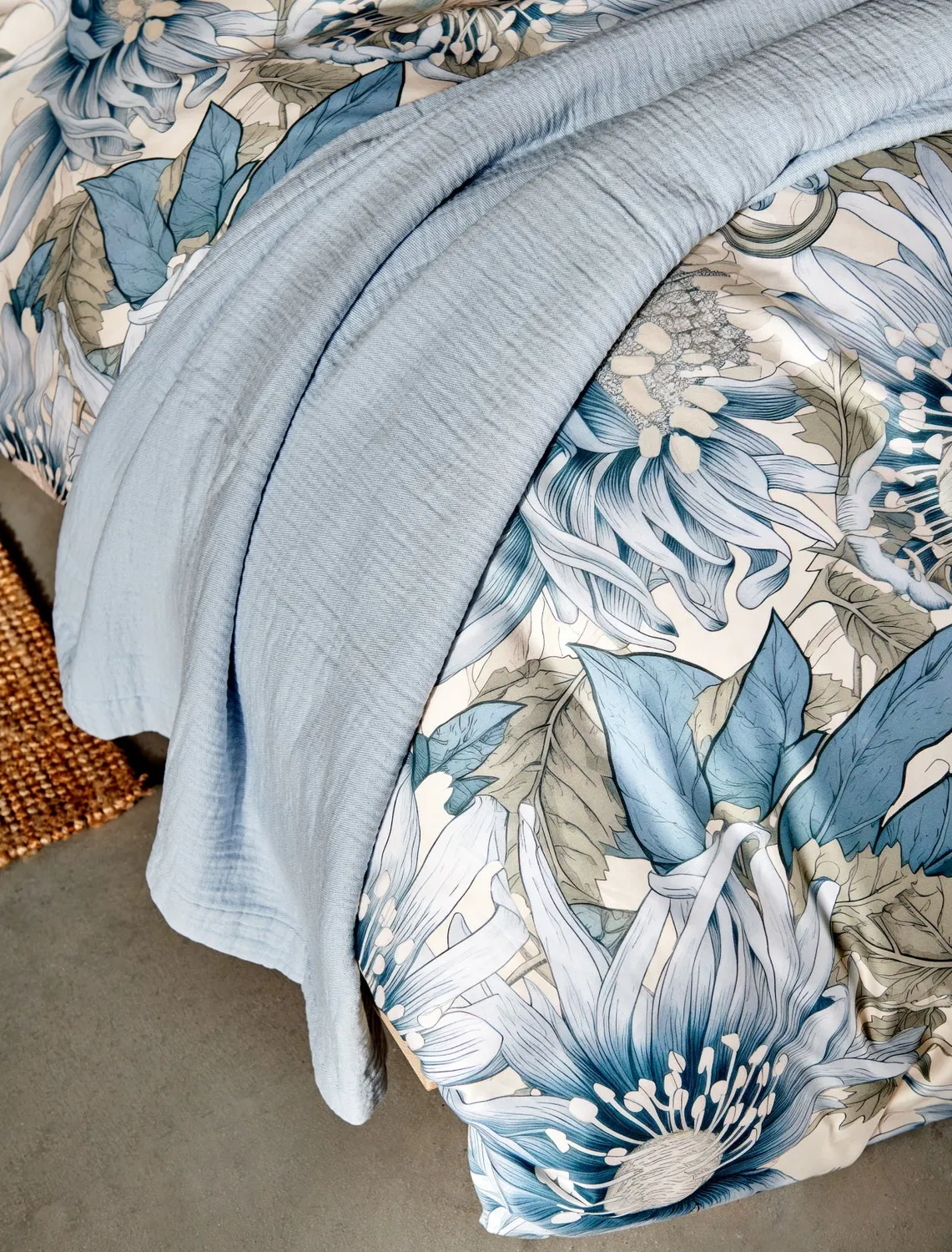 Vandyck Blue Wander dynetrekksett pearl blue sateng