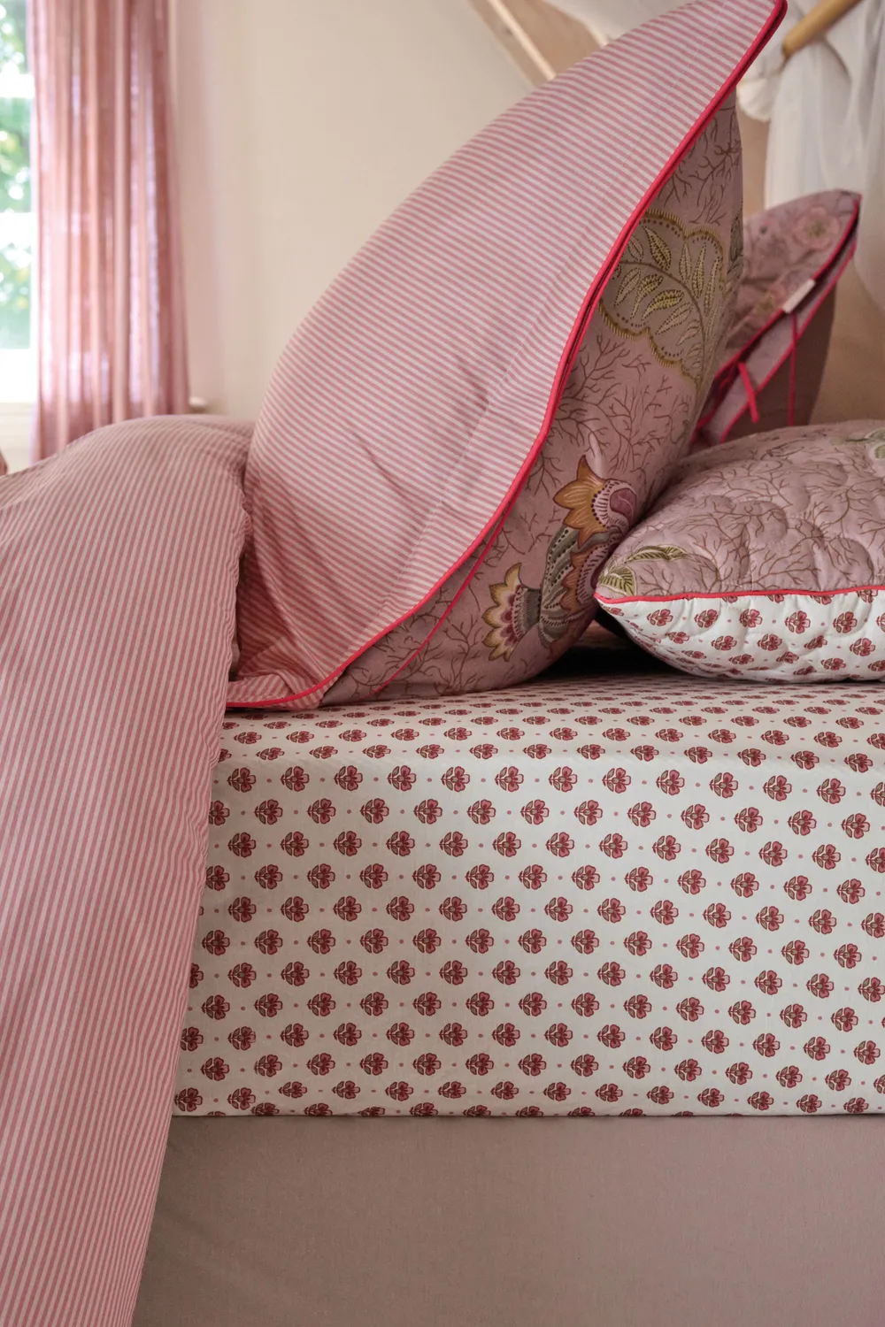Pip Studio Jaipur Flower laken 140x200 cm rosa bomull