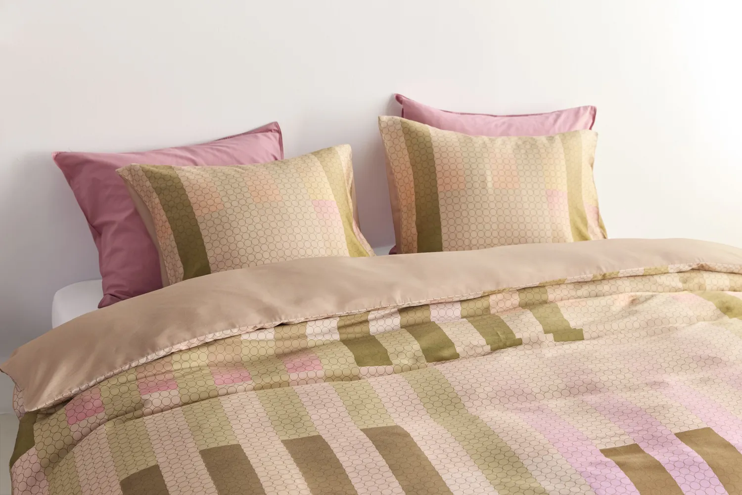 Dutch Design Via Manzoni dynetrekk lyocell multi 140x200 cm