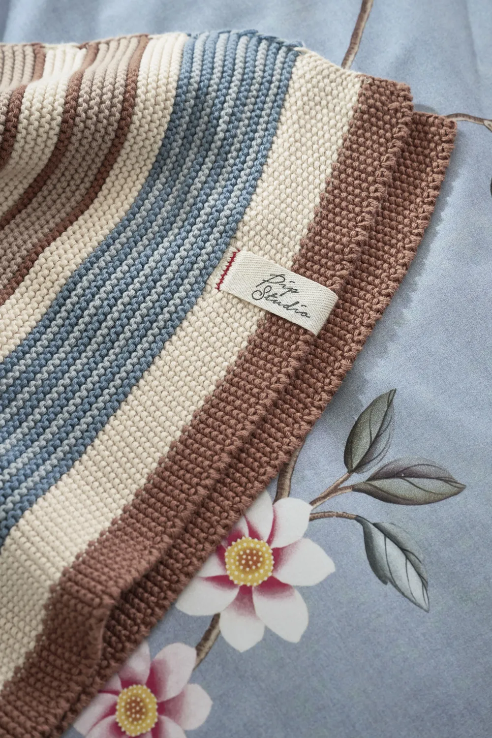 Pip Studio Bonsoir Combistripe sengepledd blått 130x170 cm