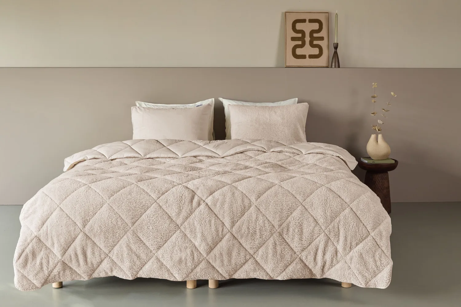 Ambiante Plush Lazy dyne sand 140x200 cm myk
