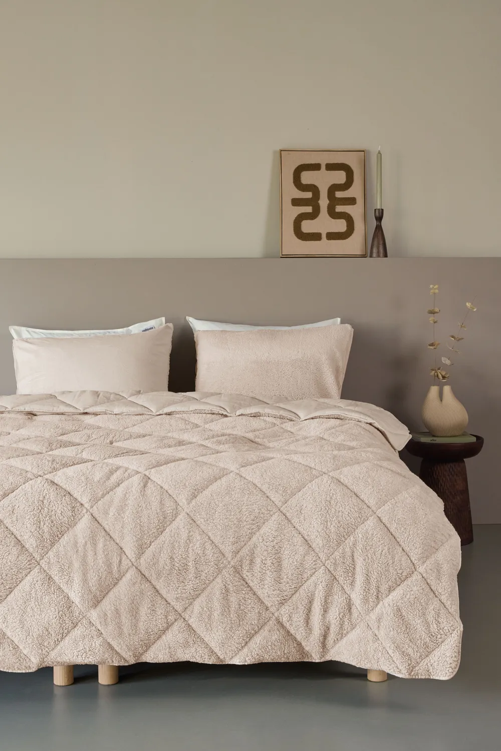 Ambiante Plush Lazy dyne sand 140x200 cm myk