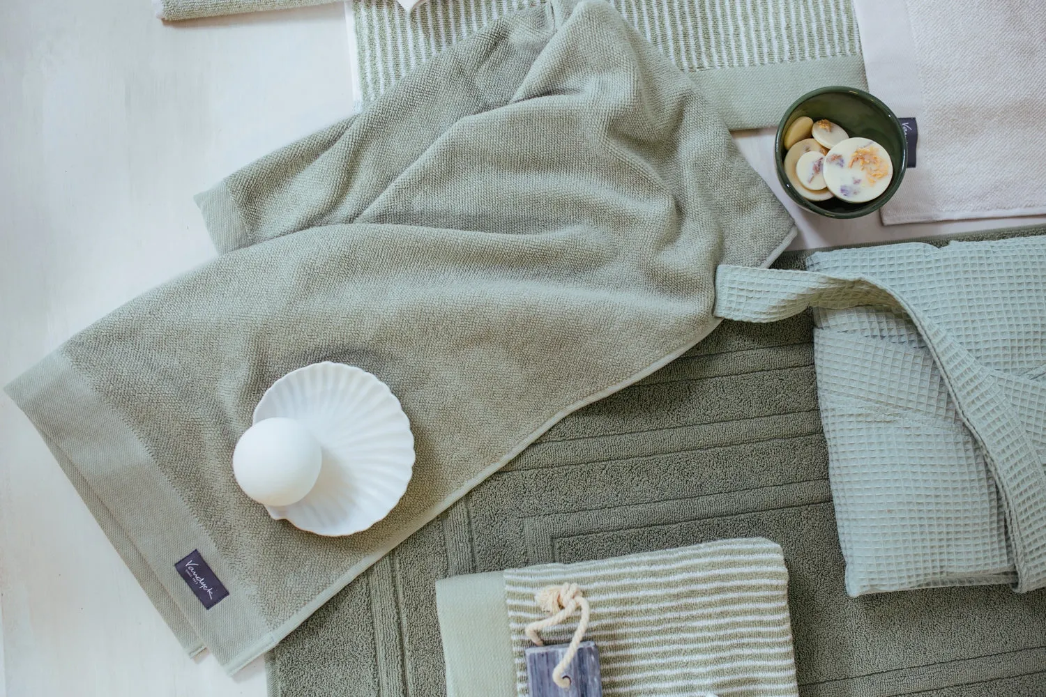 Vandyck Home Uni håndkle smoke green 60x110 bomull