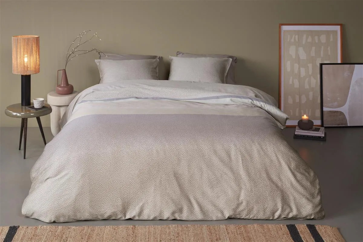 Beddinghouse Lenny dynetrekksett 200x200 naturel pastellprikk