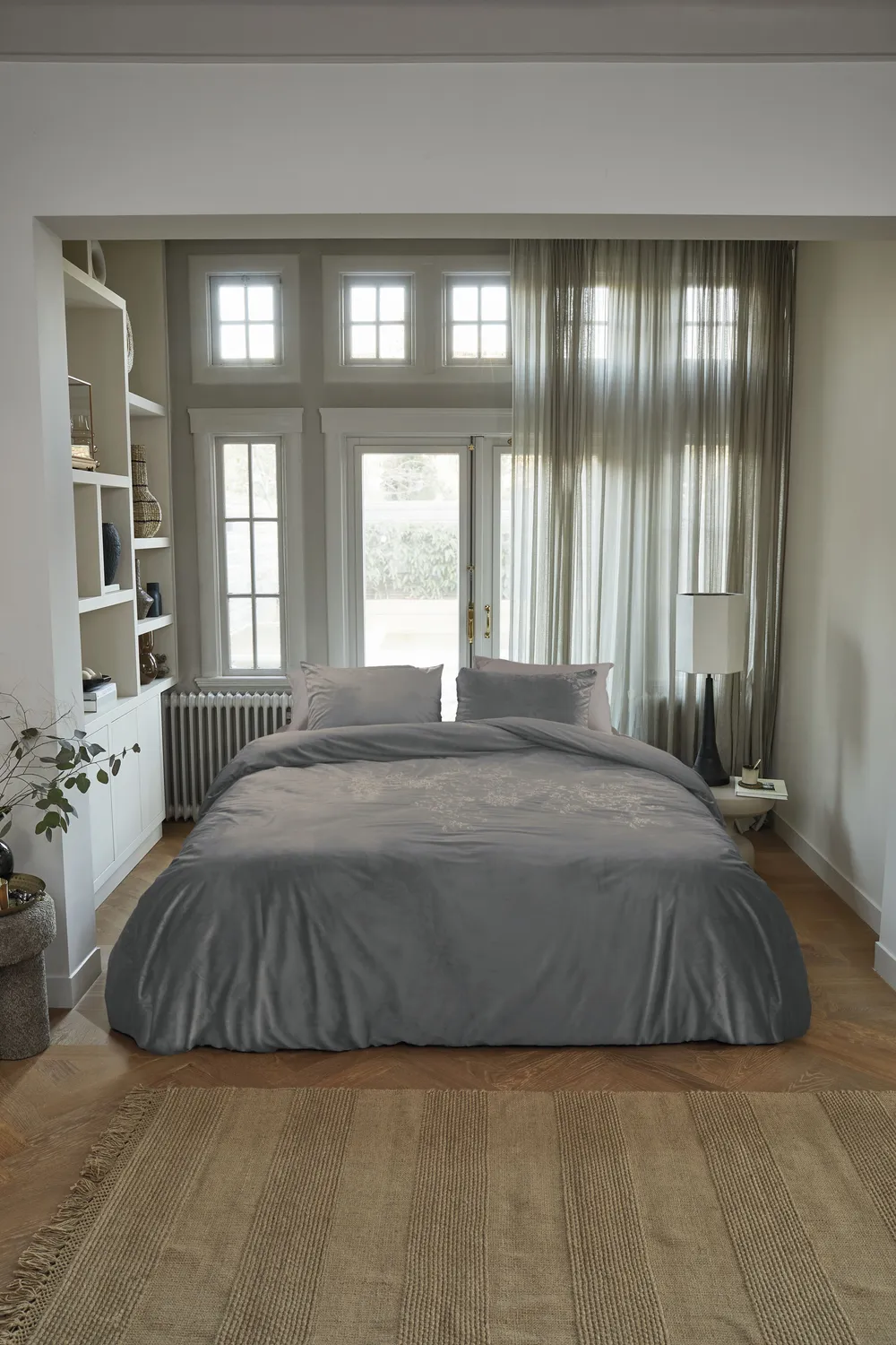 Beddinghouse Arya dynetrekk 140x200 grått velur