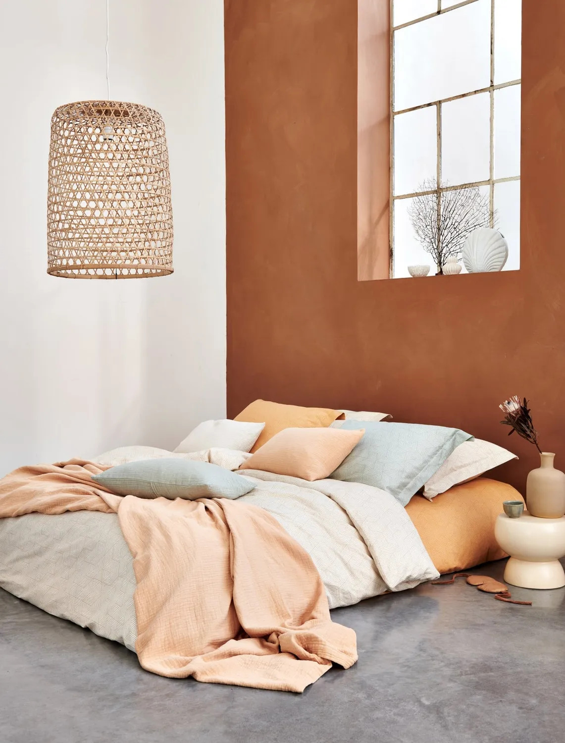 Vandyck Geometrical dynetrekk apricot blush sateng