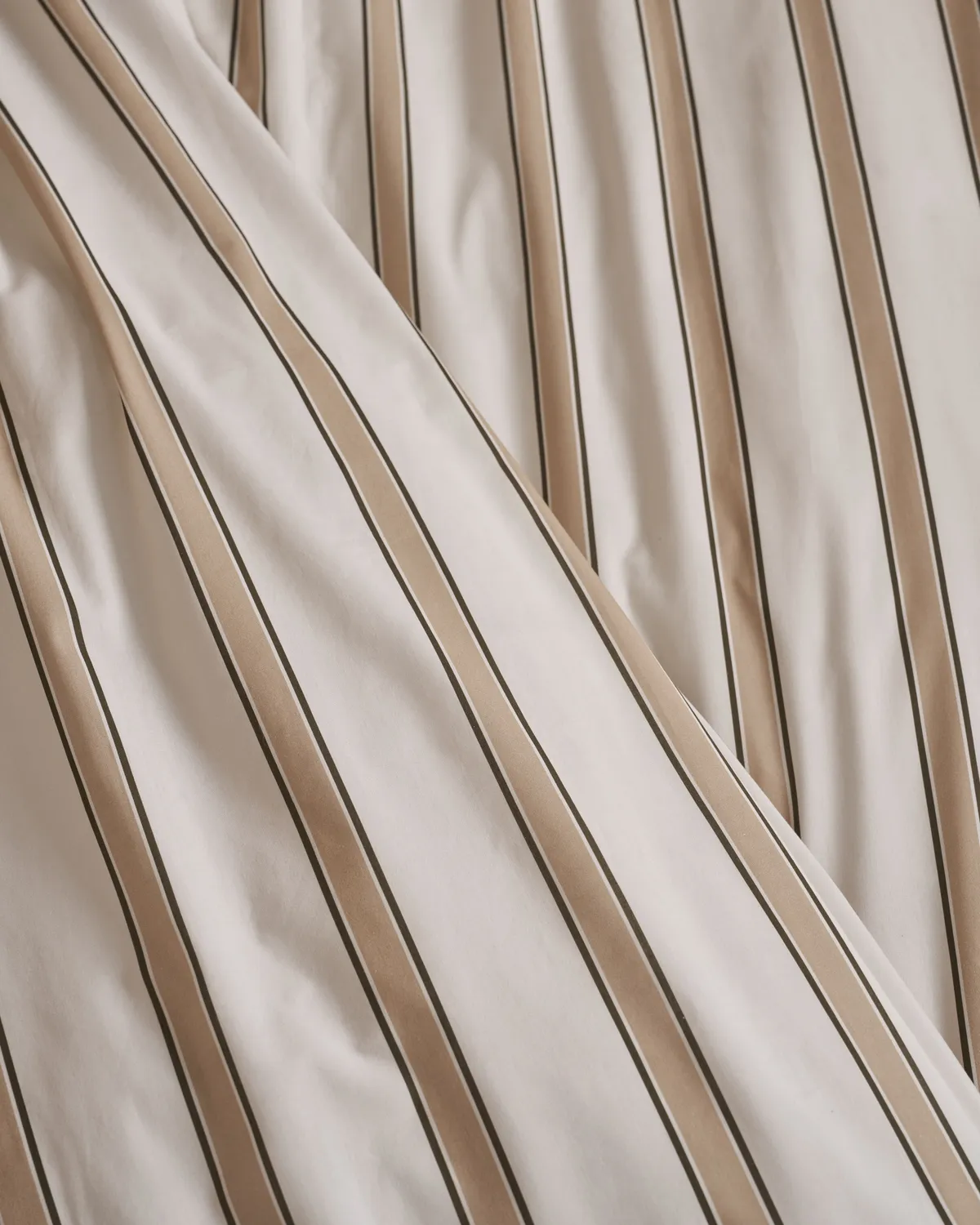 vtwonen Fun Stripe dynetrekk 140x220 beige bomull