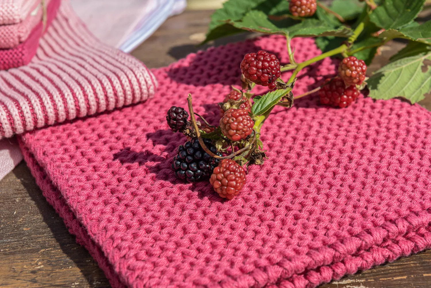 Solwang Design Mørk Antikrosa gryteklut 2-pk strikket