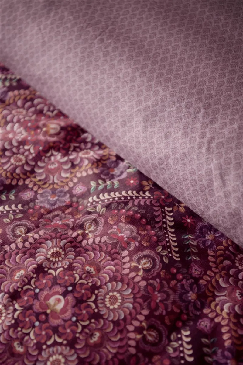 Pip Studio Il Mosaico dynetrekk 260x200 mørk rød børstet