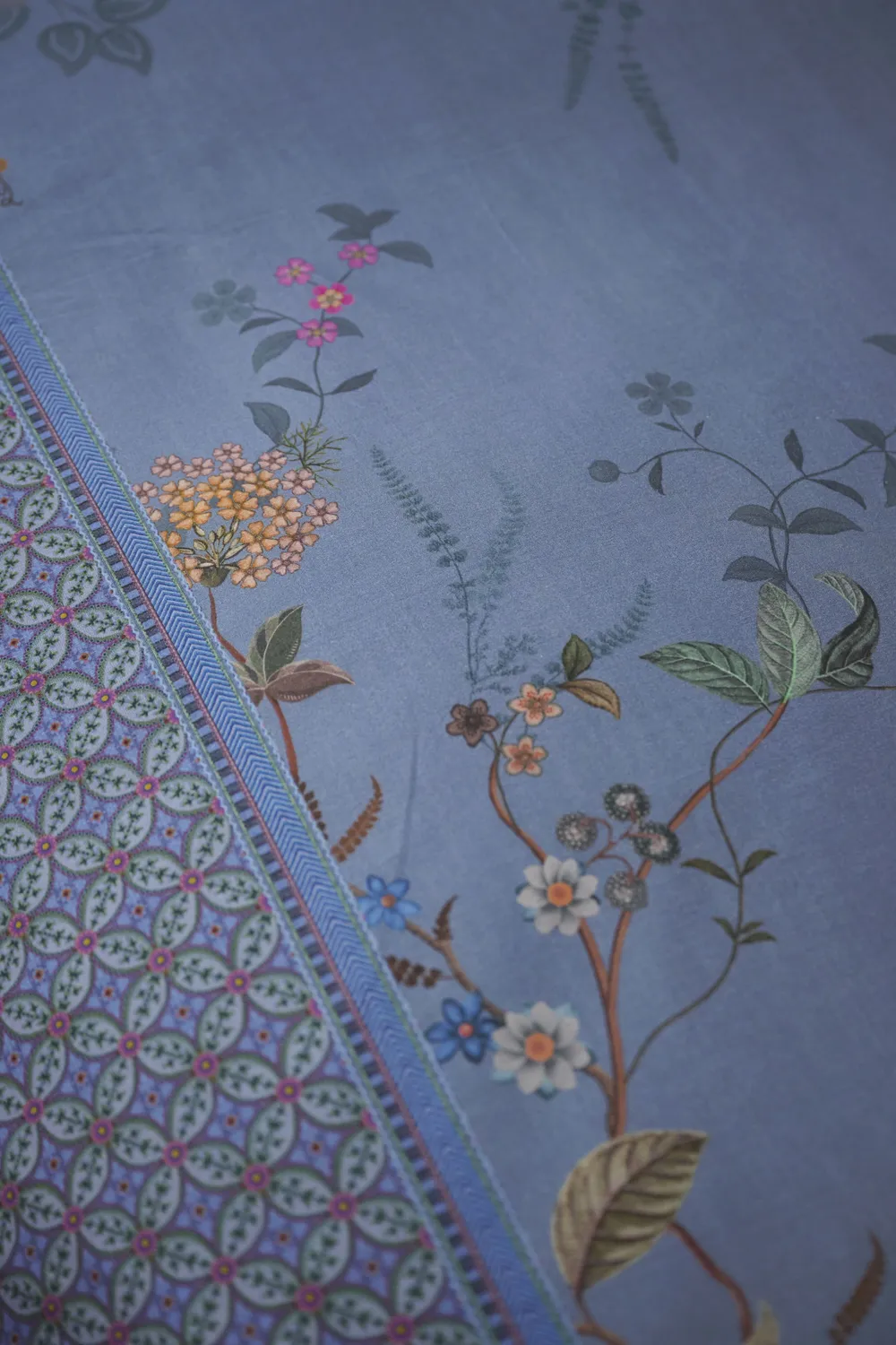 Pip Studio Bustani putevar 60x70 cm blå bomull
