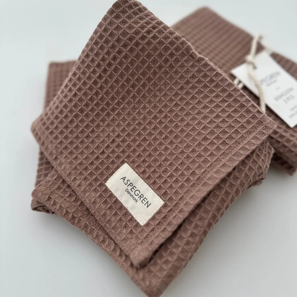 Aspegren Denmark North viskestykke 50x70 Nougat bomull