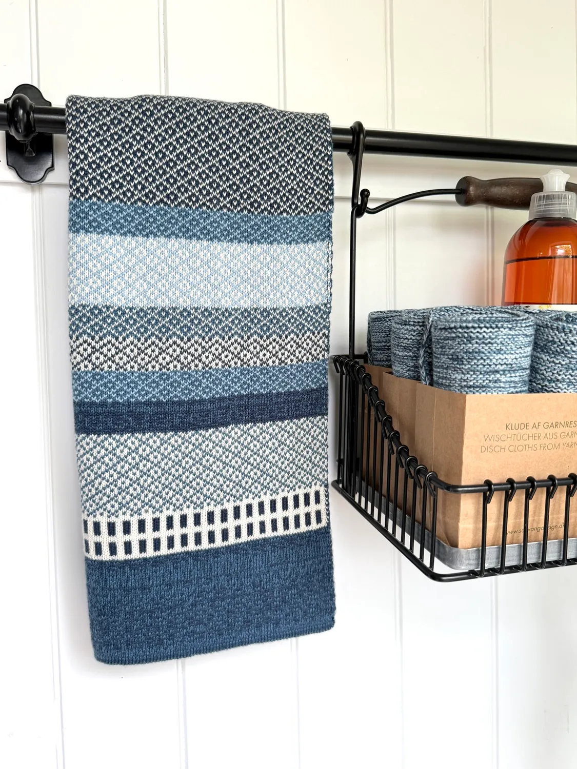 Solwang Design Zero Waste håndkle dueblå jacquard restgarn