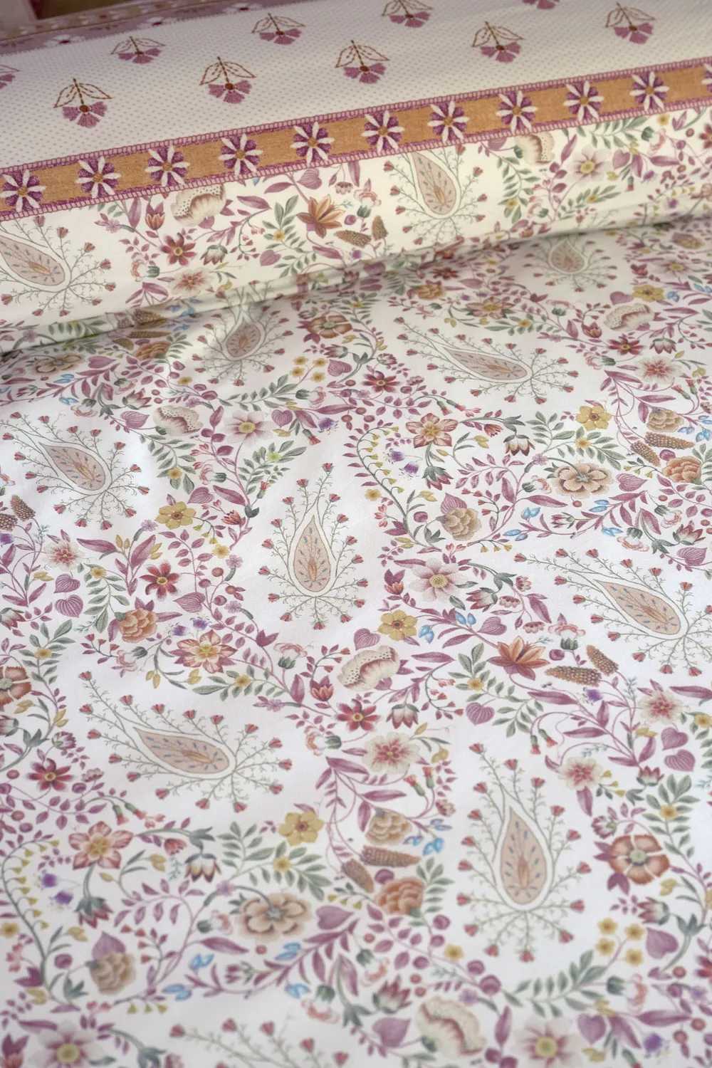Pip Studio Kairi Bloom pyntepute 30x90 cm lys rosa