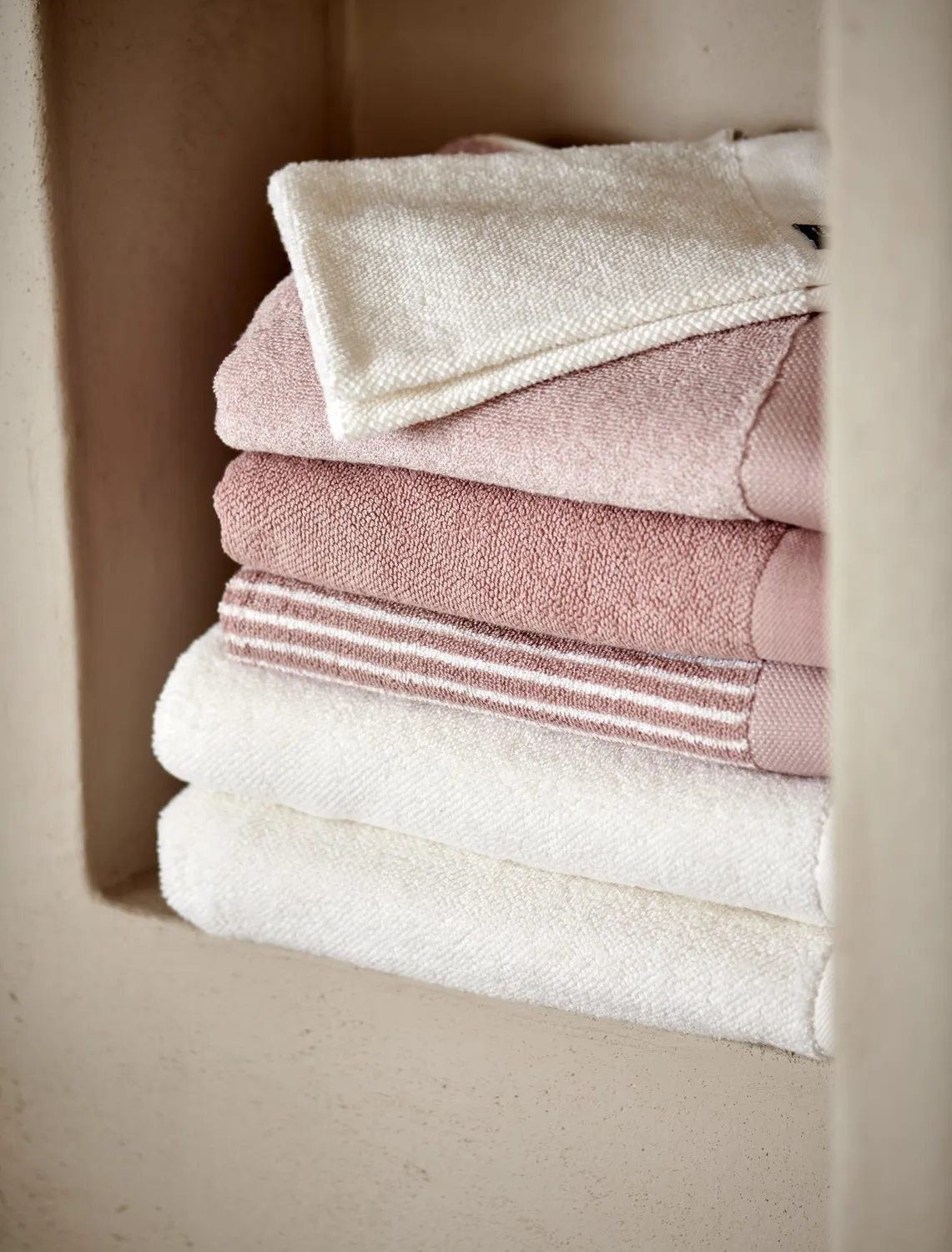 Vandyck Home Mouline håndkle 60x110 sepia pink