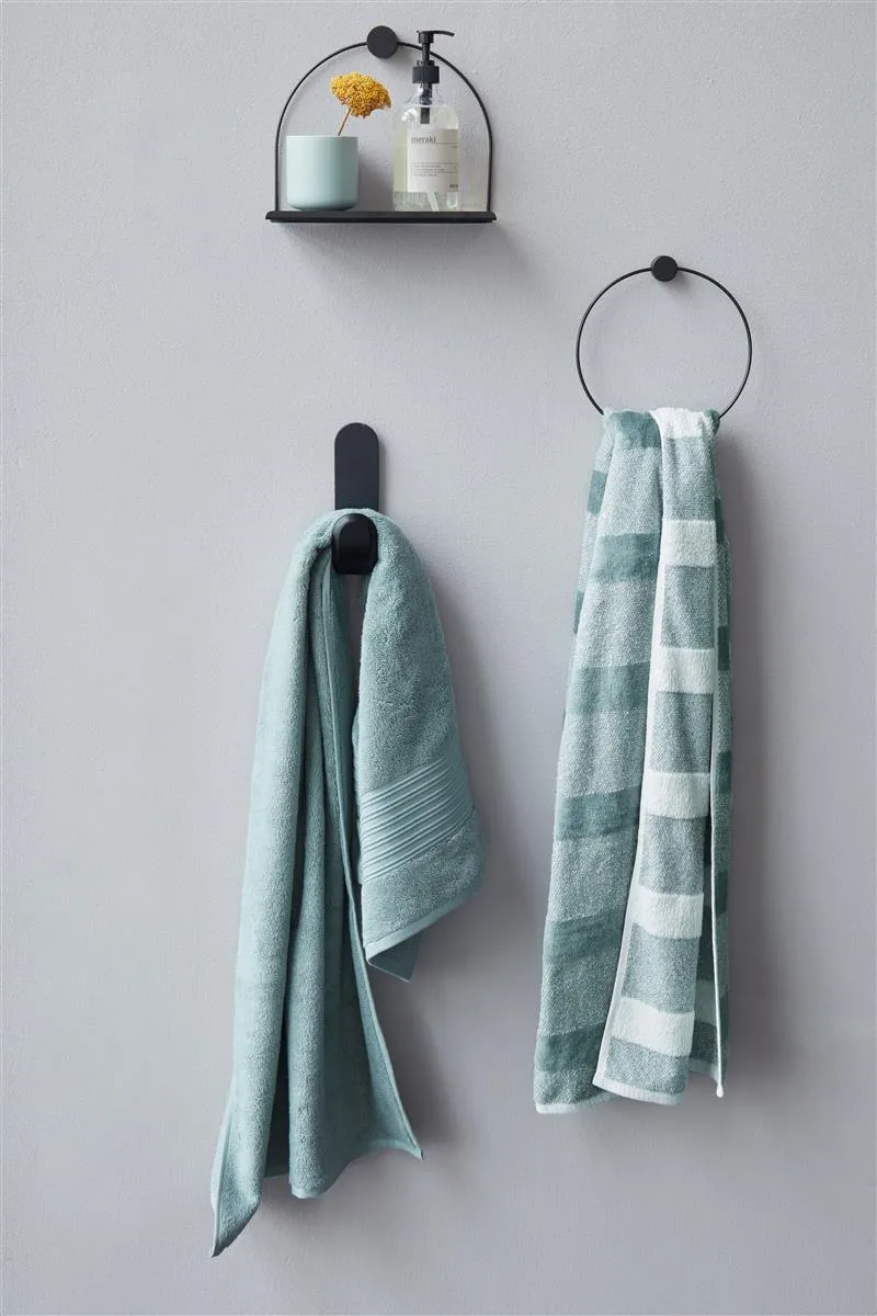 Beddinghouse Sheer Stripe gjestehåndkle 50x30 cm grønn stripet