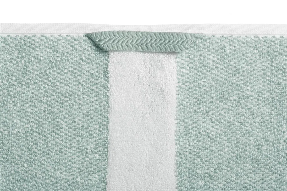 Beddinghouse Sheer Stripe gjestehåndkle 50x30 cm grønn stripet