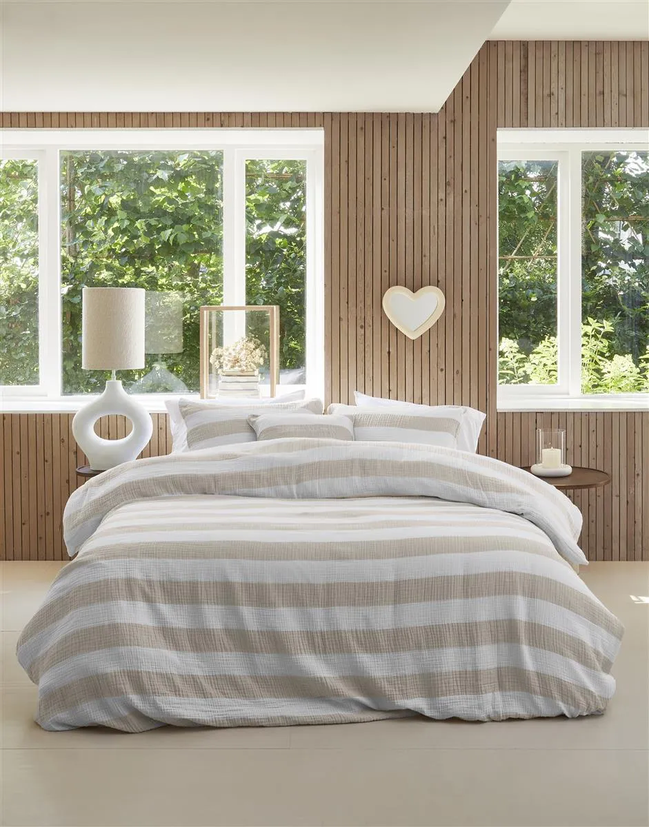 Rivièra Maison Striped dynetrekk 200x200/220 +2 putevar sand