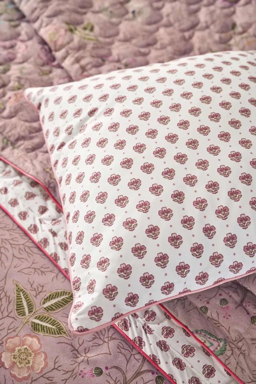 Pip Studio Jaipur Flower pute 40x40 lyserosa bomull