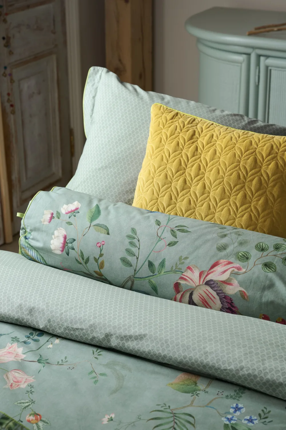 Pip Studio Everbloom pyntepute grønn 22x70 cm bomull