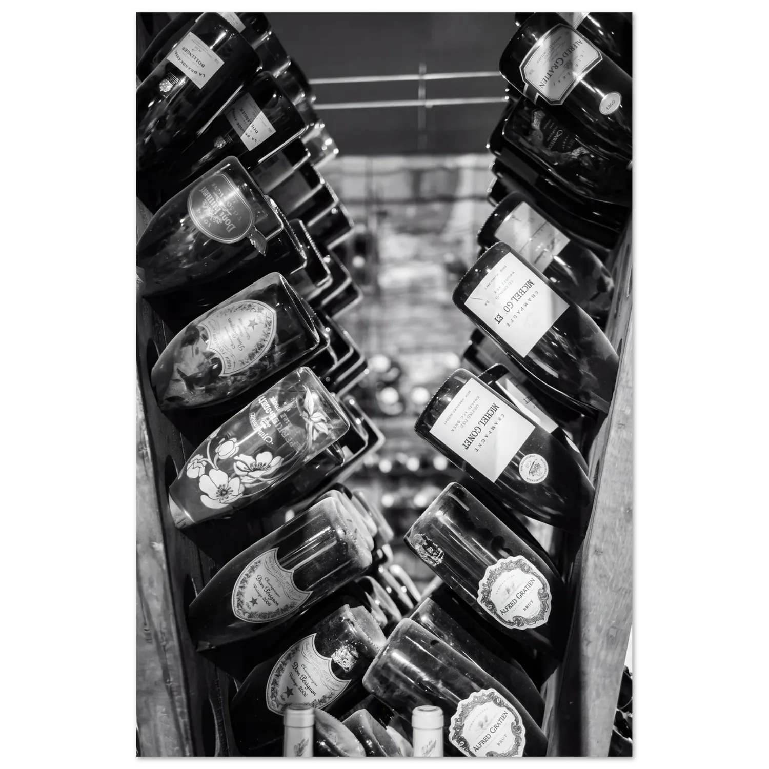 Hellstrøm Vantre wine cellar kunsttrykk 40x60 cm halvblank