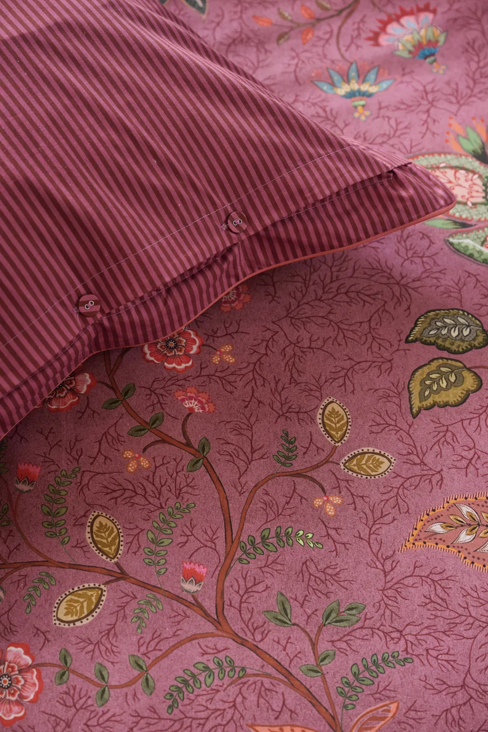 Pip Studio Mumbai Evening putevar 60x70 mørk rosa blomst