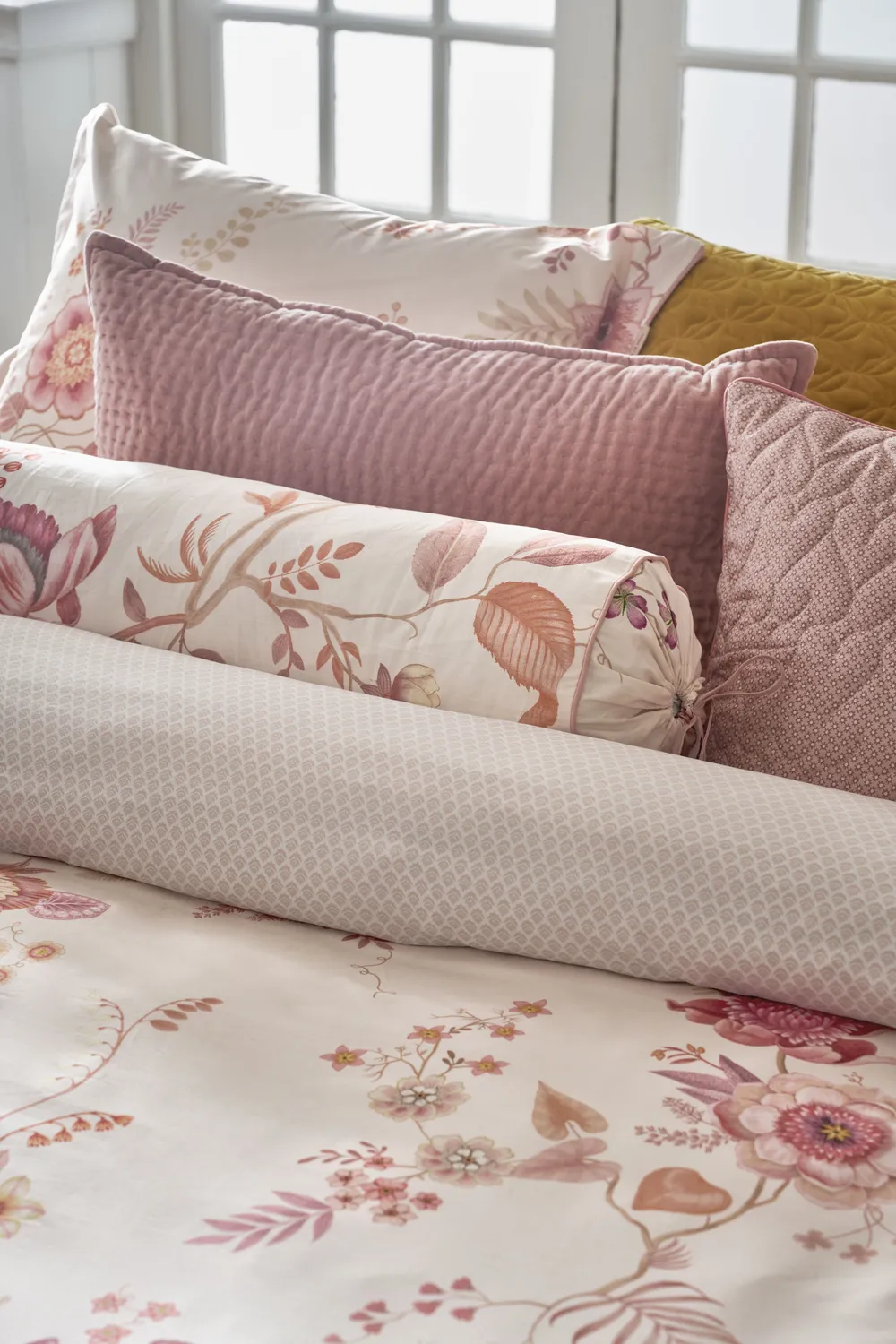 Pip Studio Everbloom pyntepute 22x70 lys rosa blomst