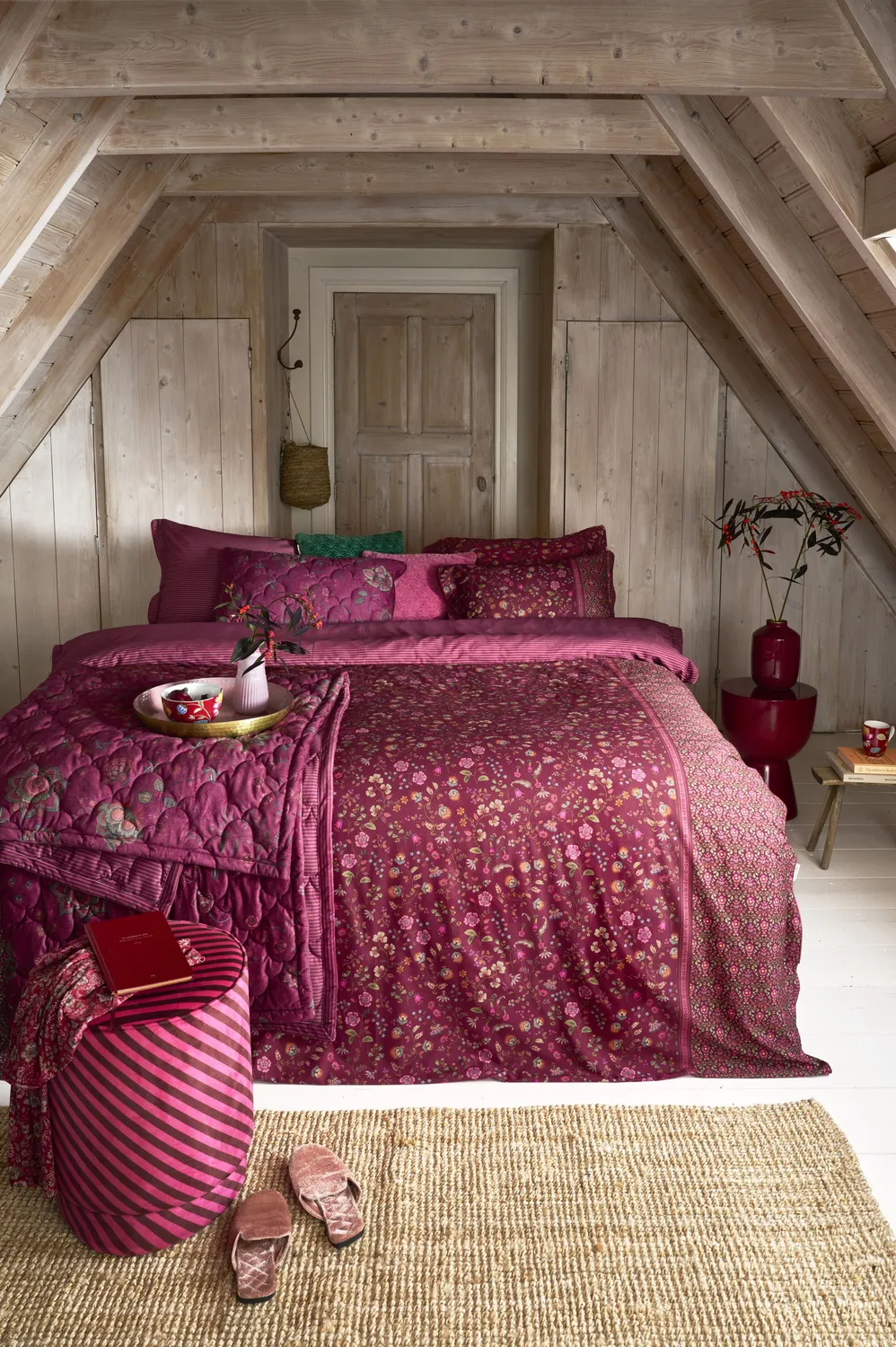 Pip Studio Flora Bangalore dynetrekk 140x200 mørkerosa