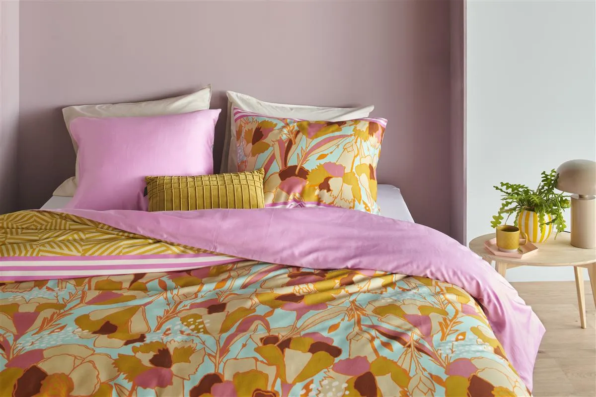Oilily Carnation Clash dynetrekk 140x200 multi sateng