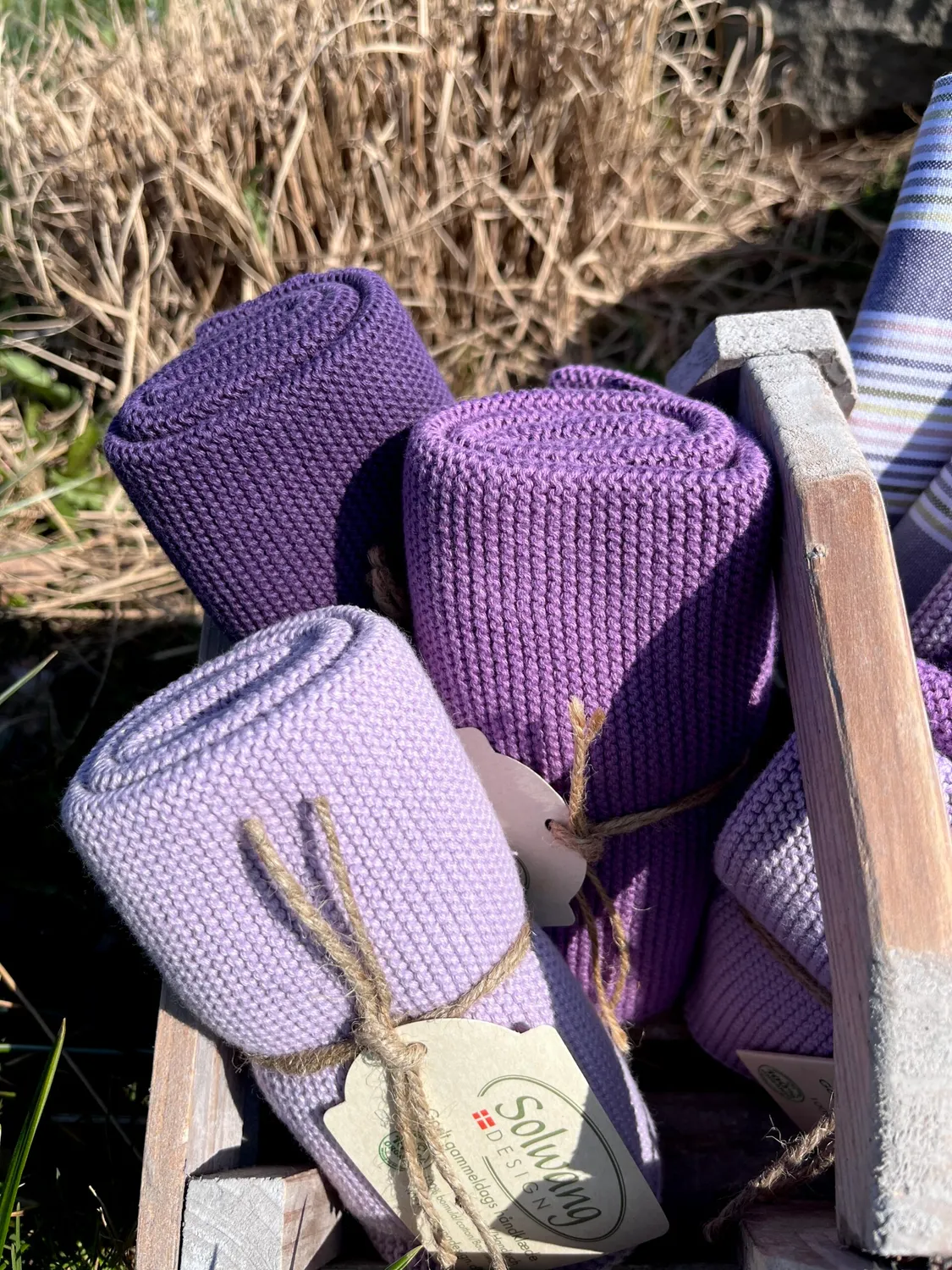 Solwang Mørk lilla håndkle strikket 1-pk