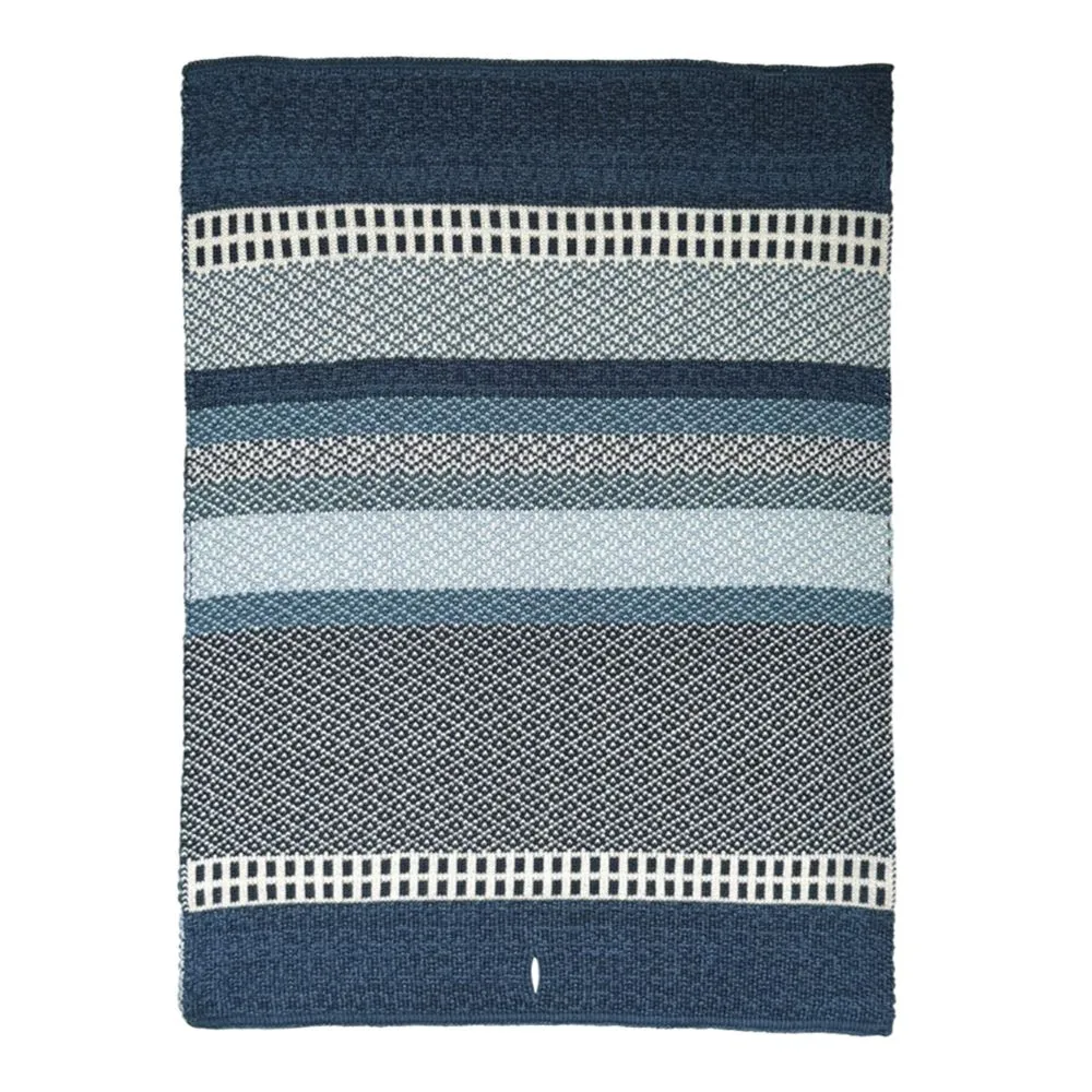 Solwang Design Zero Waste håndkle dueblå jacquard restgarn