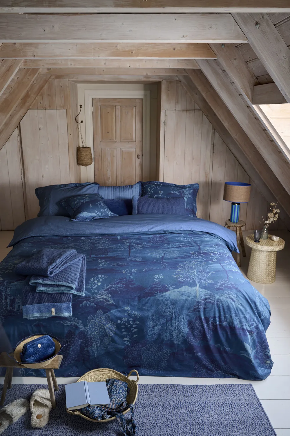 Pip Studio Sundara Wood dynetrekk 140x200/220 mørkeblå