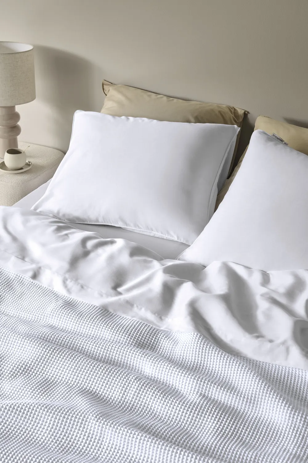 Beddinghouse Brisk sprei hvit 180x240 cm bomull