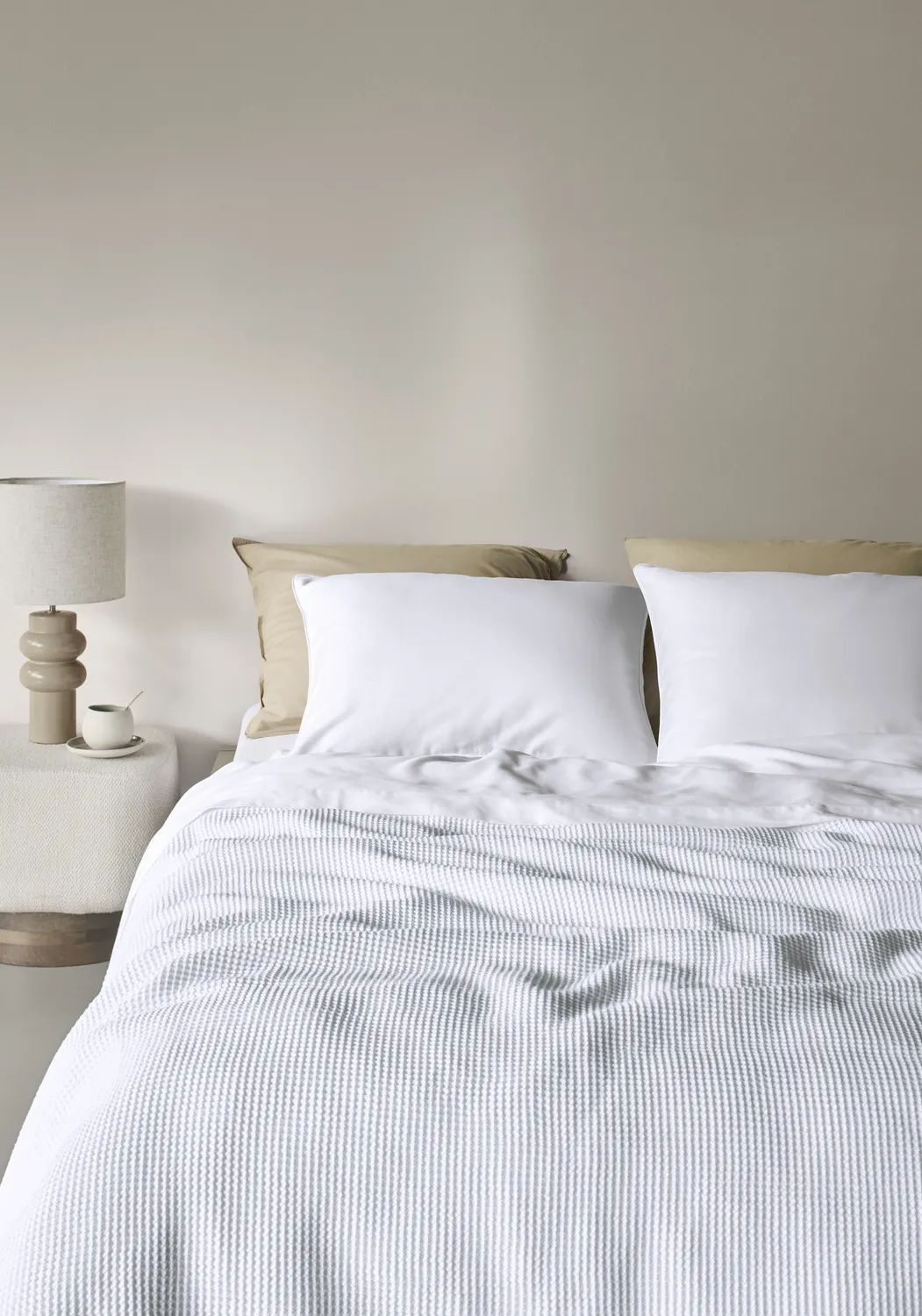 Beddinghouse Brisk sprei hvit 180x240 cm bomull