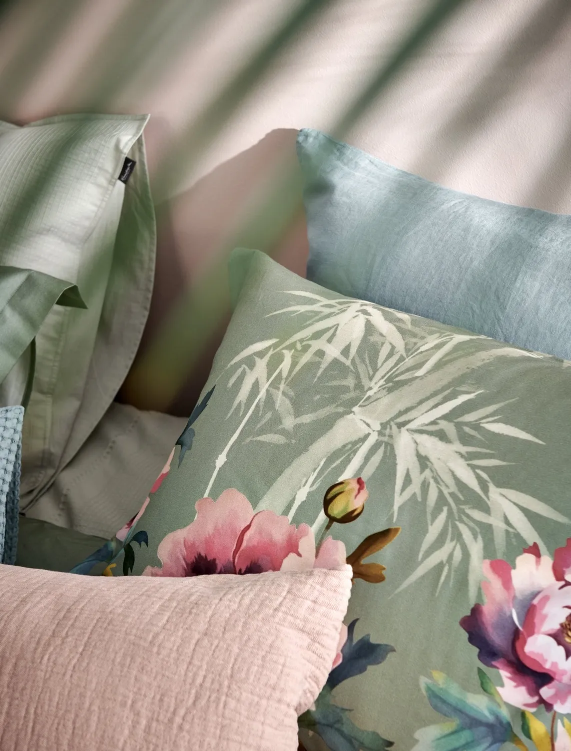 Vandyck Pink Peony dynetrekksett multi 200x200 blomster
