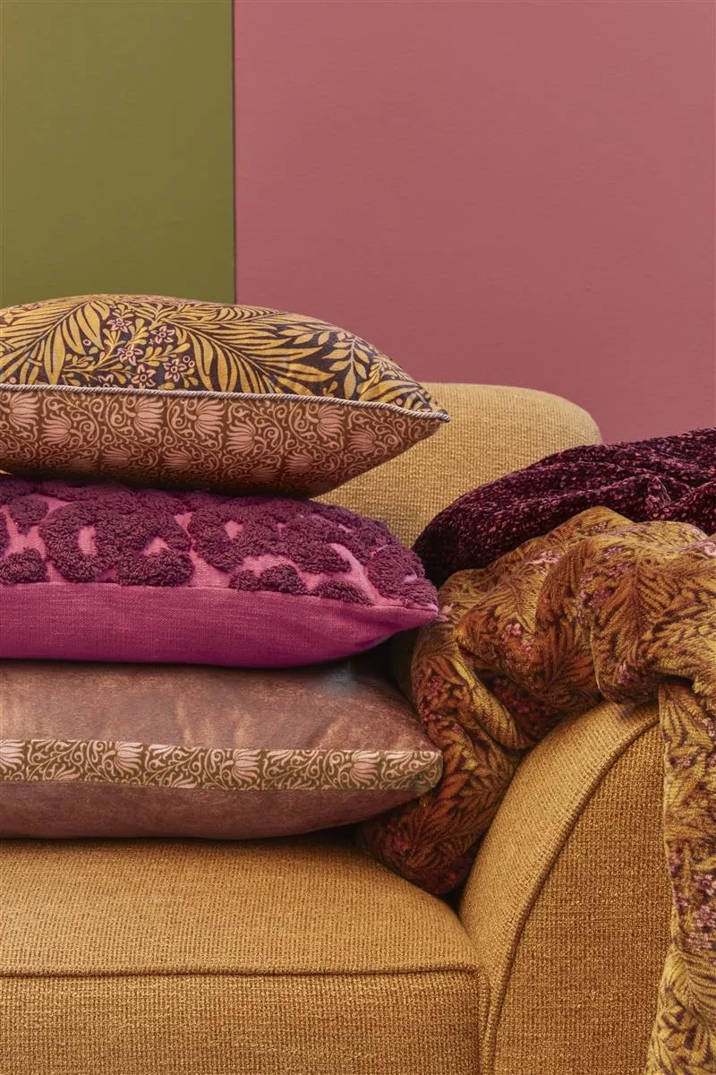 KAAT Amsterdam Ziva pledd 130x170 cm mørkerød chenille
