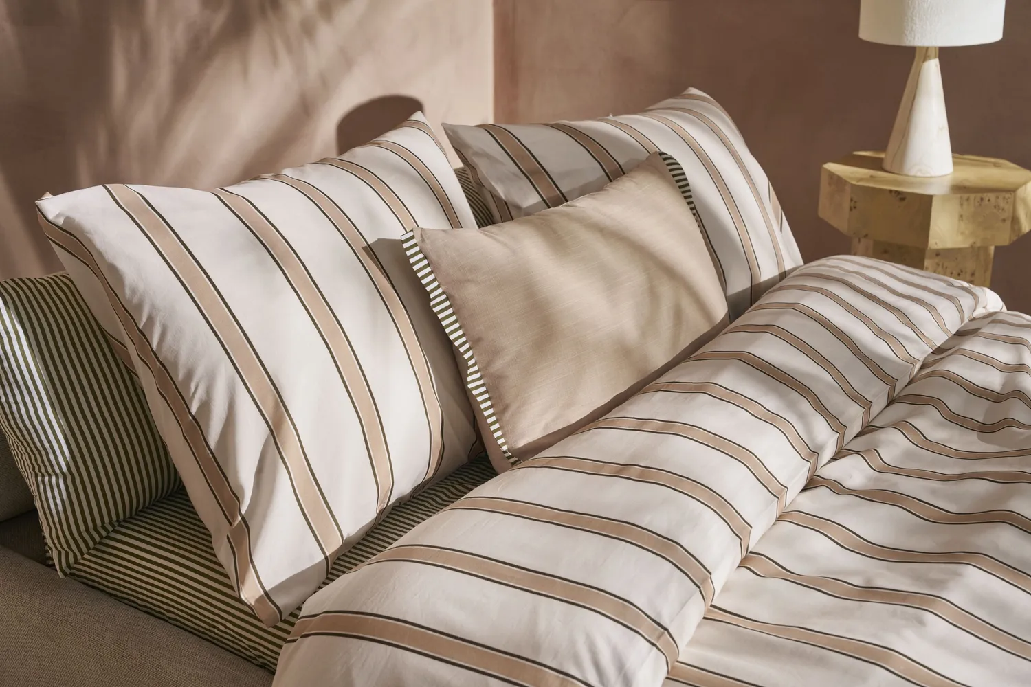 vtwonen Fun Stripe dynetrekk 140x220 beige bomull