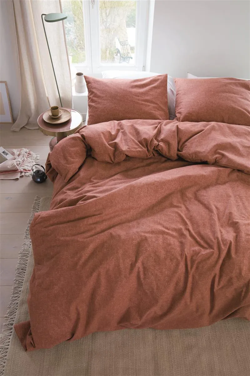 Beddinghouse Frost dynetrekk steinrød 240x200/220 flanell