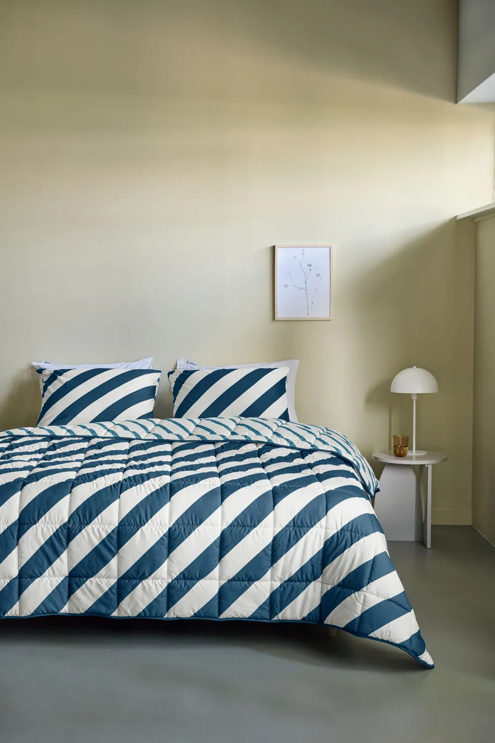 Ambiante Mares dyne blå 140x200 cm uten trekk