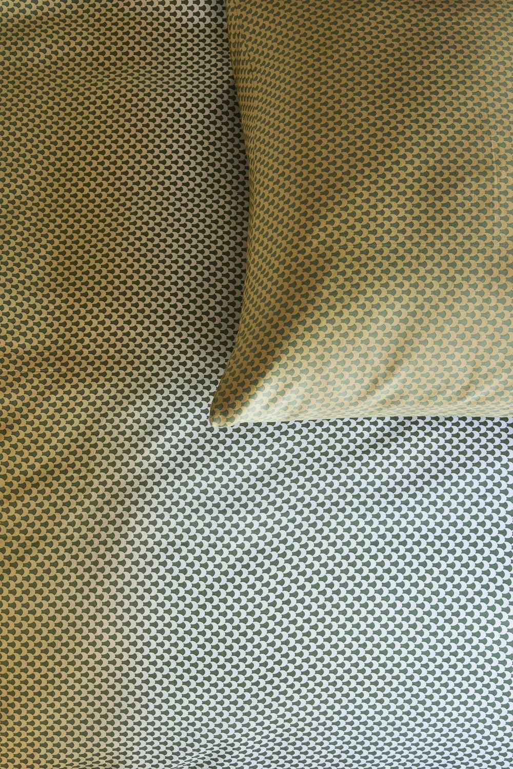 Beddinghouse Elvi dynetrekk 140x200 cm grønn sateng