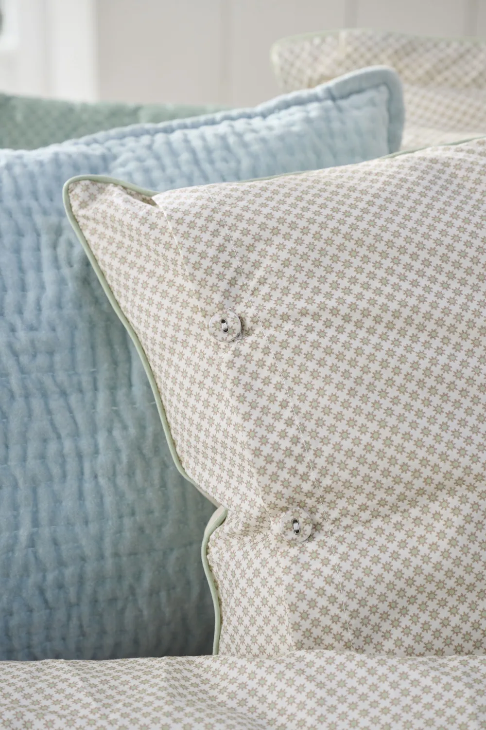 Pip Studio Lotus Lullaby pyntepute 45x45 cm offwhite bomull