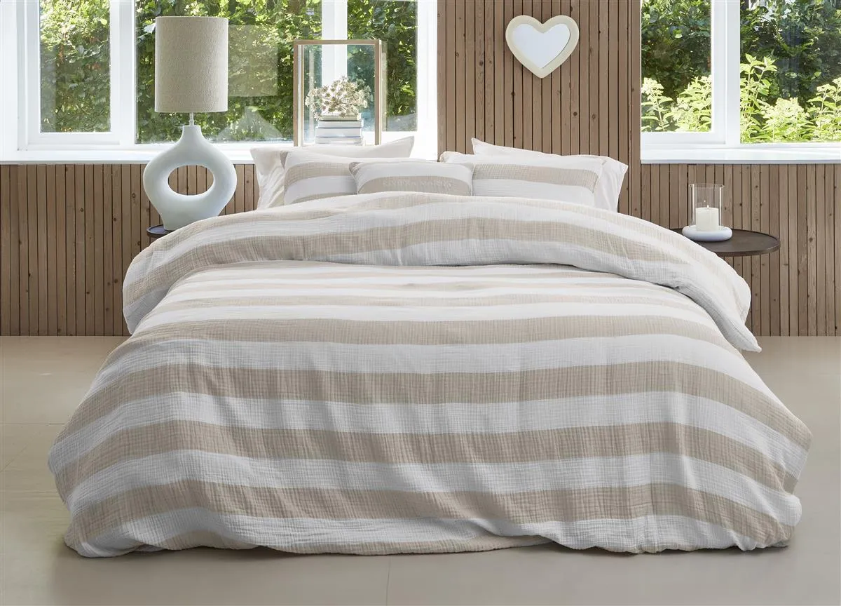 Rivièra Maison Striped dynetrekk 200x200/220 +2 putevar sand