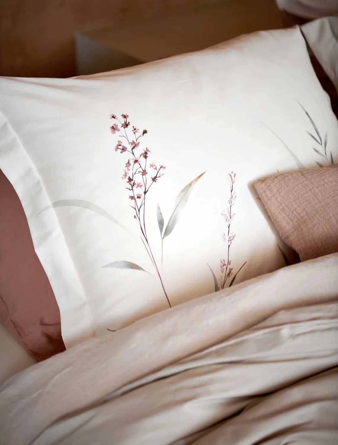 Vandyck Sylva dynetrekksett 140x200 cream tan sateng