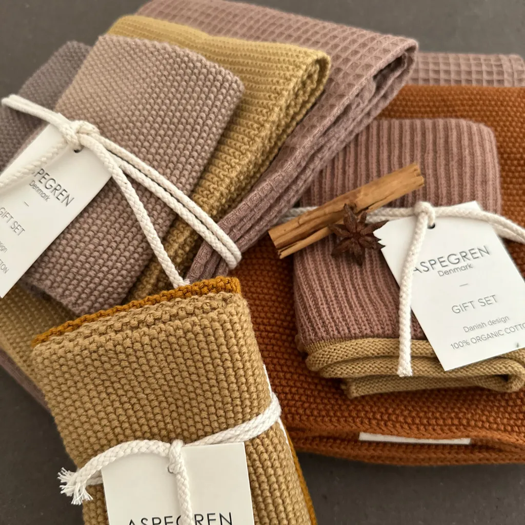 Aspegren Denmark kjøkkensett Ginger Bread 4 deler økologisk