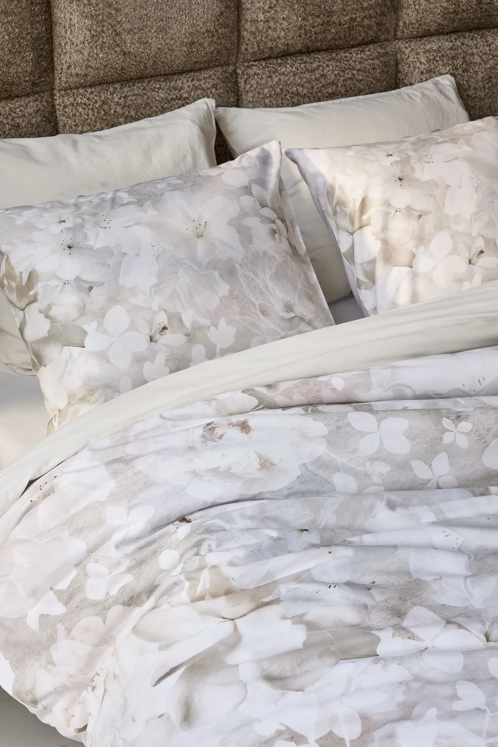 Riviera Maison Bella dynetrekk 140x200 naturel blomster
