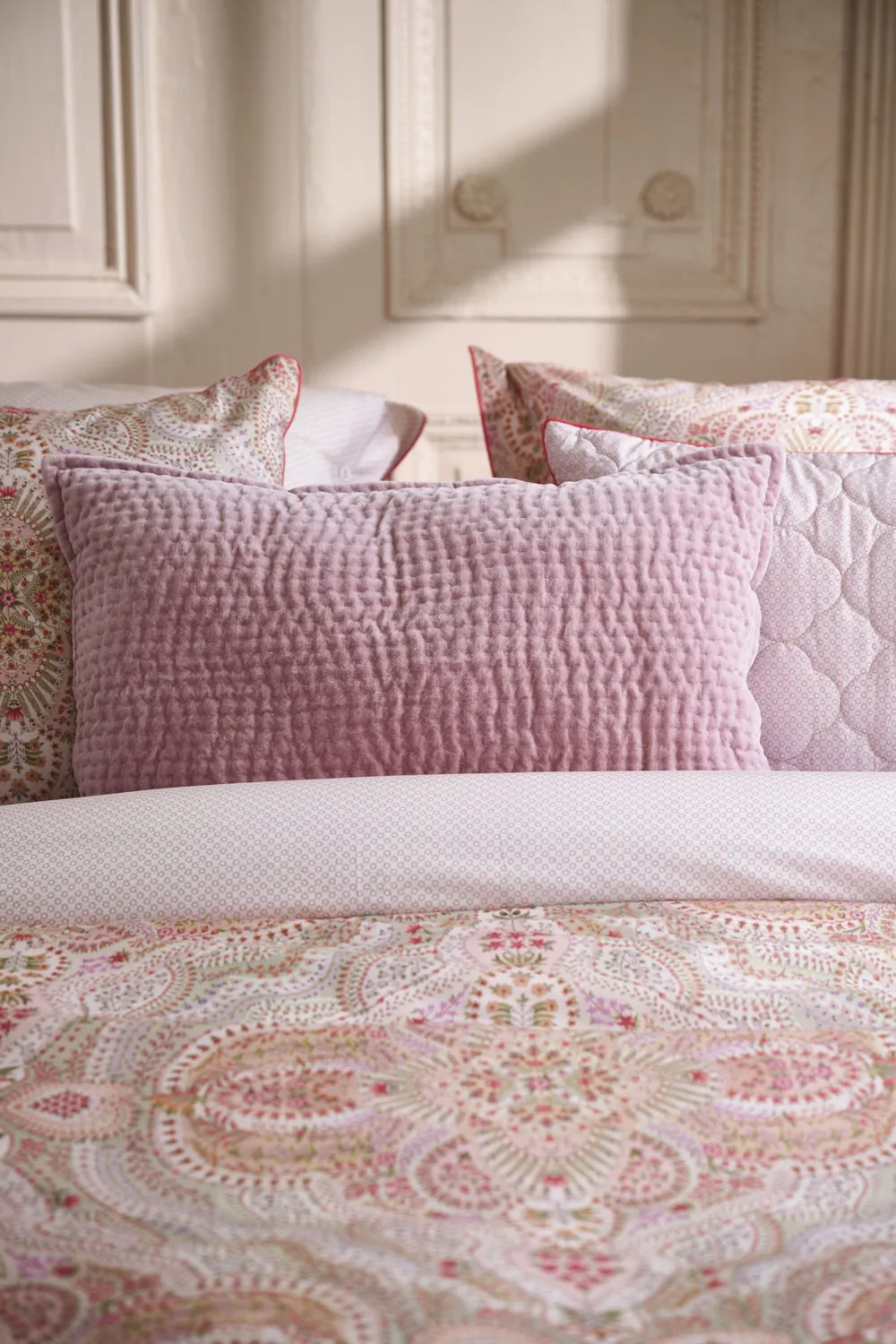 Pip Studio Velvet Sky pyntepute mauve 40x60 cm