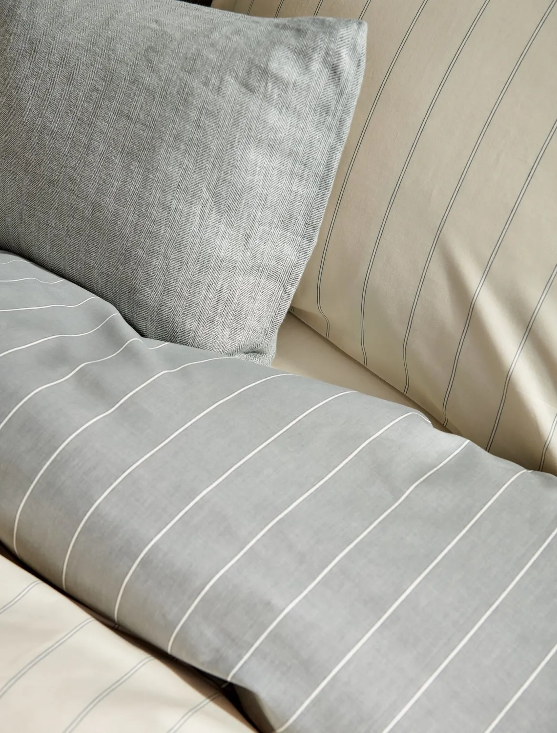Vandyck Home Puglia dynetrekksett 140x200 grå percale